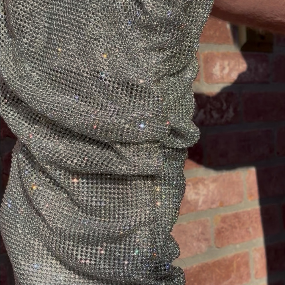 Elegant silver sparkly boots - Picture 4 of 16